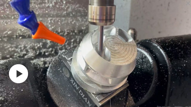 VMC300小型五轴加工中心